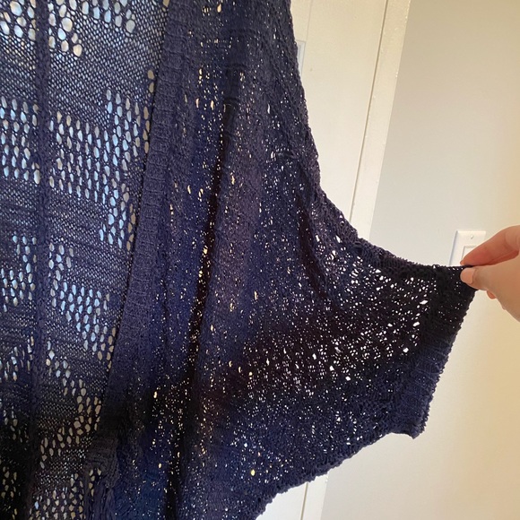 Garage Women’s Navy Kimono - Picture 2 of 3